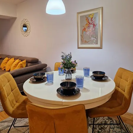 Kamche Lux Apartment *