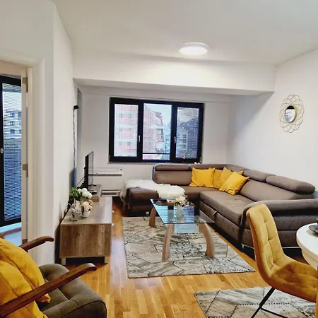 Kamche Lux Apartment *