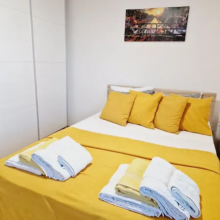 Apartment Kamche Lux *