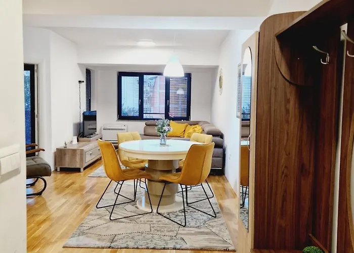 Apartment Kamche Lux