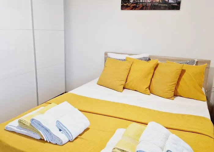 Apartment Kamche Lux *